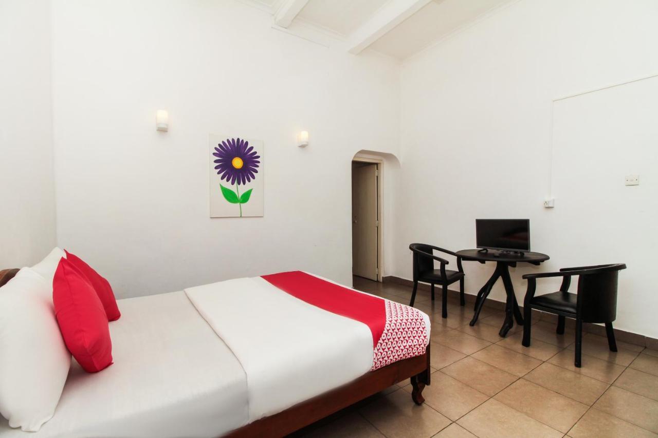 Sea View Hotel Коломбо Экстерьер фото